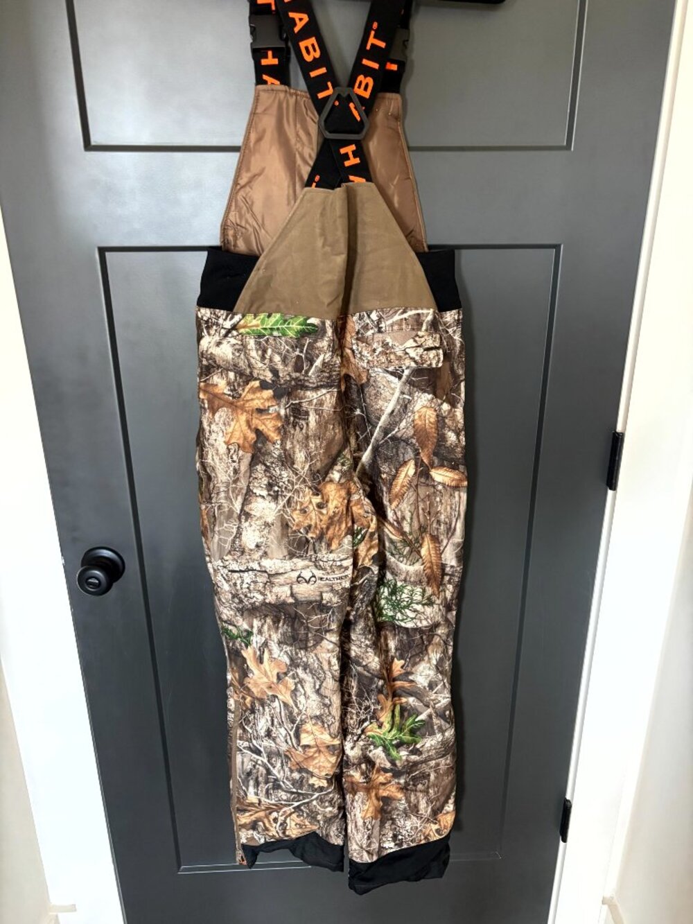 Habit Real Tree Camo Hunting Bibs - Picture 4 of 4